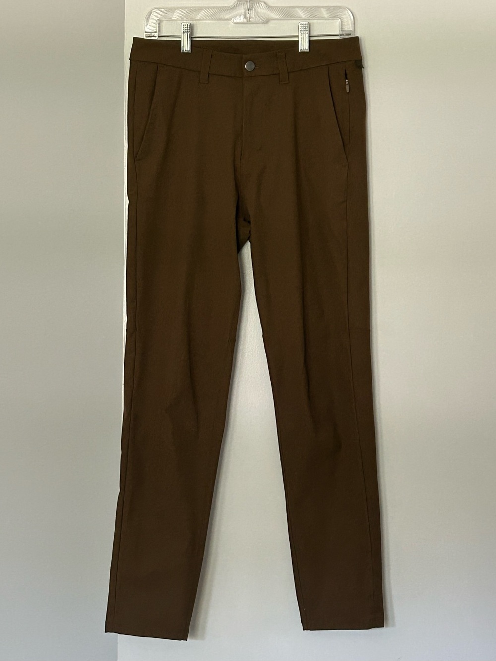 Lululemon commission pant in artifact / dark mustard + tan/brown